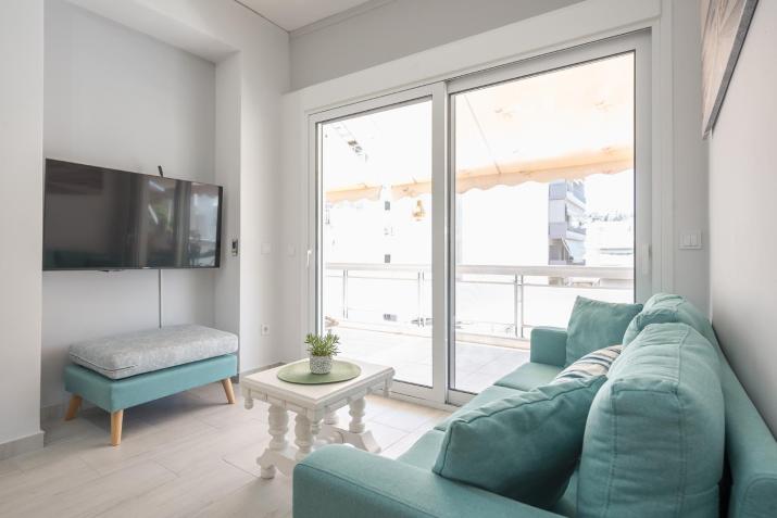 DiPeJo Athens luxurious penthouse apartment