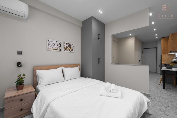 Avenue, Nilie Hospitality MGMT