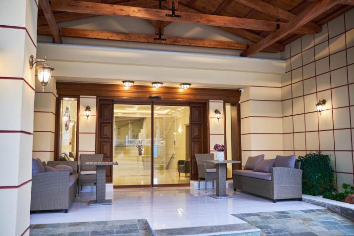 Famissi Suites 3
