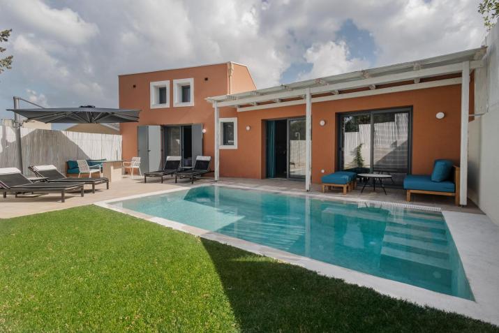 Tessera Villas & Studios Collection