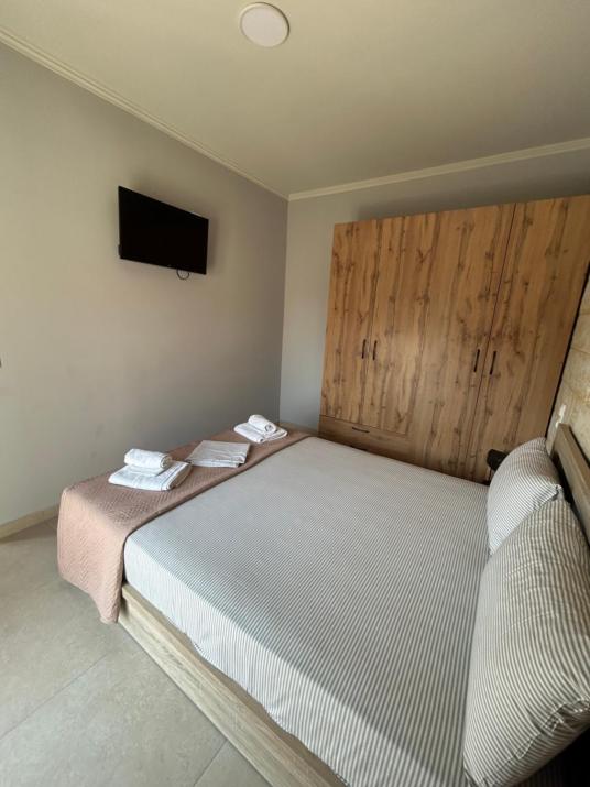 IFI'S Apartments
