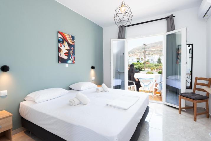 Aratos Hotel