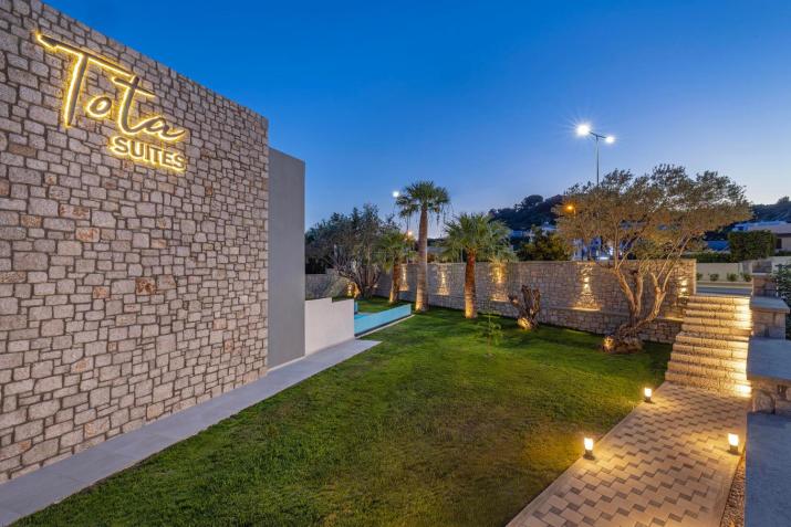 Tota Suites