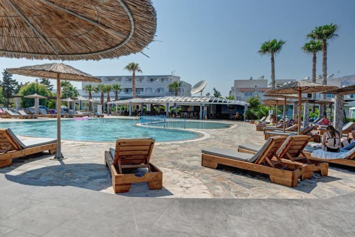 Evripides triple room 2