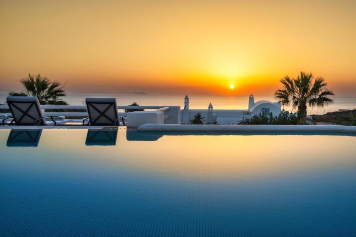 Anema Boutique Hotel & Villas Santorini