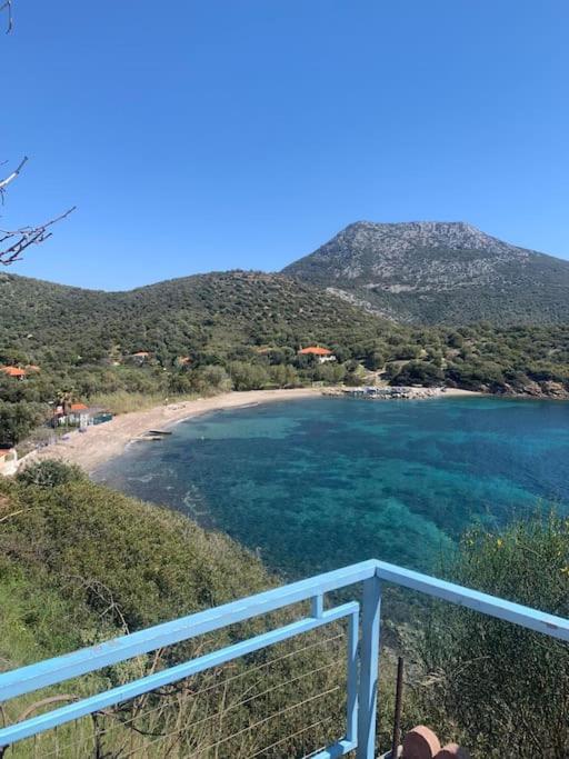 Ligonari sea view apartment