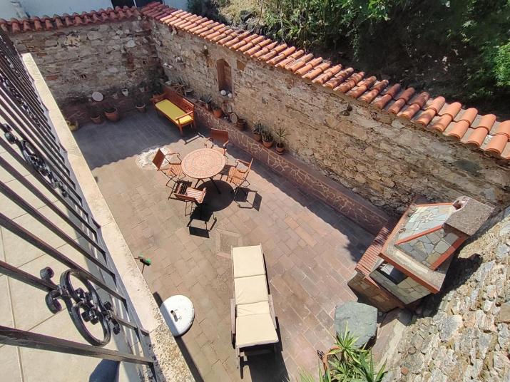 Zografia cottage