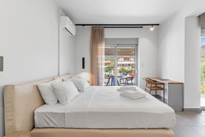 blue symphony suites apartments
