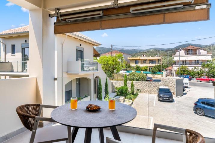 blue symphony suites apartments