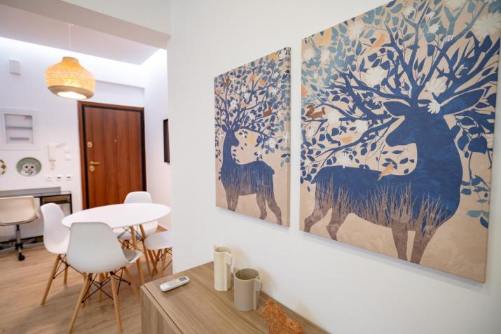 Athens central train station flat for 4 persons