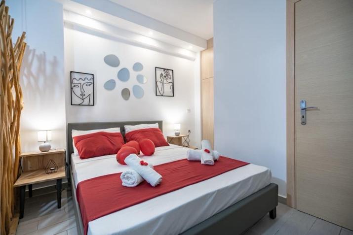 NEW Boutique Athens Heartbeat Kypseli !