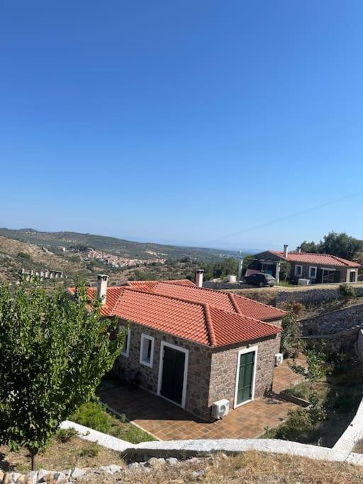 Κamares Houses