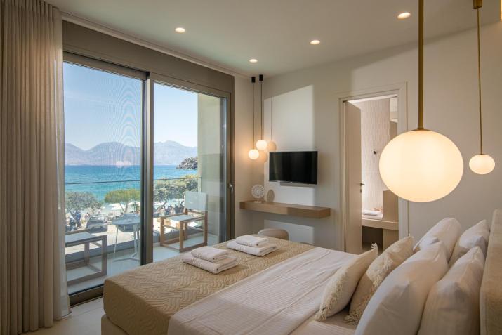 Beachfront Villa Edem Dedicated Beach Space - Heated Pool