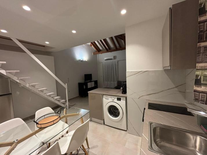 Bizaniou Apartment 69