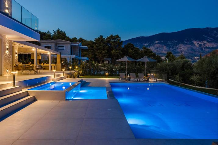 Brand new luxury Villa - Marie's Happy Place