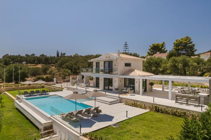 Brand new luxury Villa - Marie's Happy Place