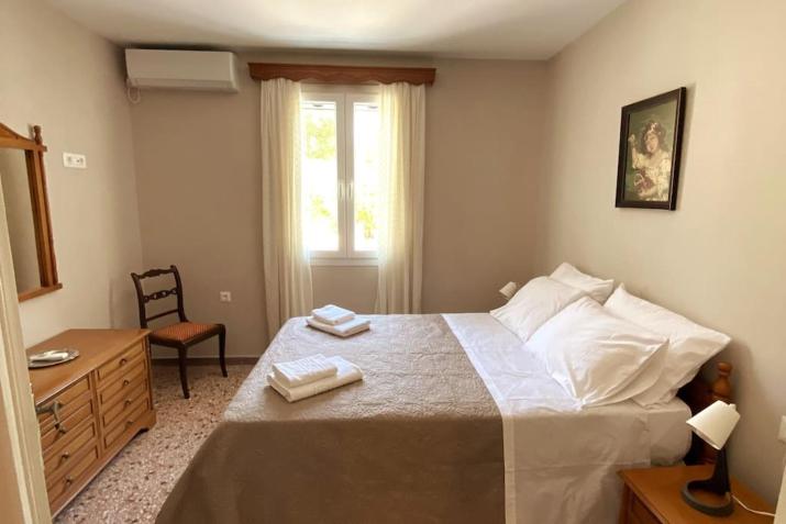 Bee Home - Holiday Cottage