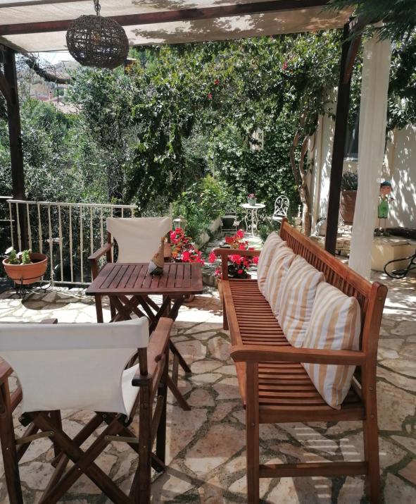 Lorantina Maisonette with Sea Views Corfu