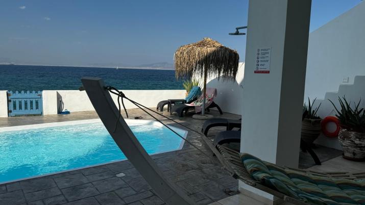 NV Pool Villa