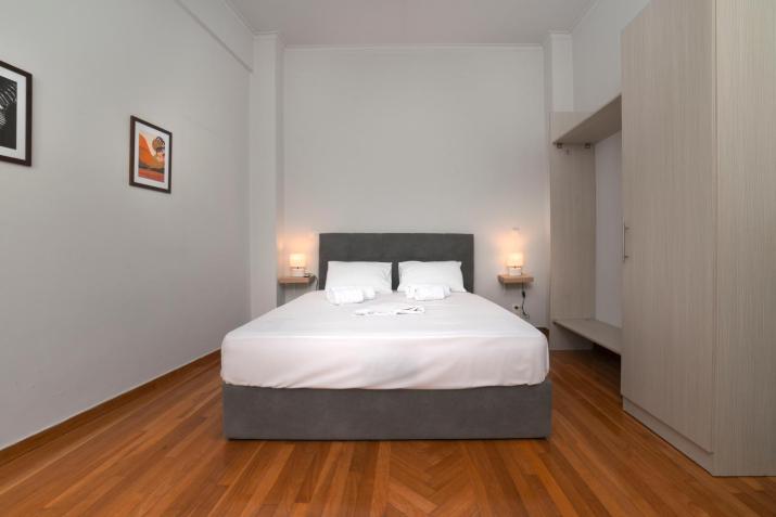 Cityscape 2BA close to Archeological Museum and metro