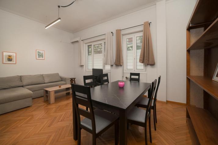 Cityscape 2BA close to Archeological Museum and metro