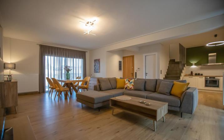 Element Suites - Yellow - Apt 2BD - Kalambaka
