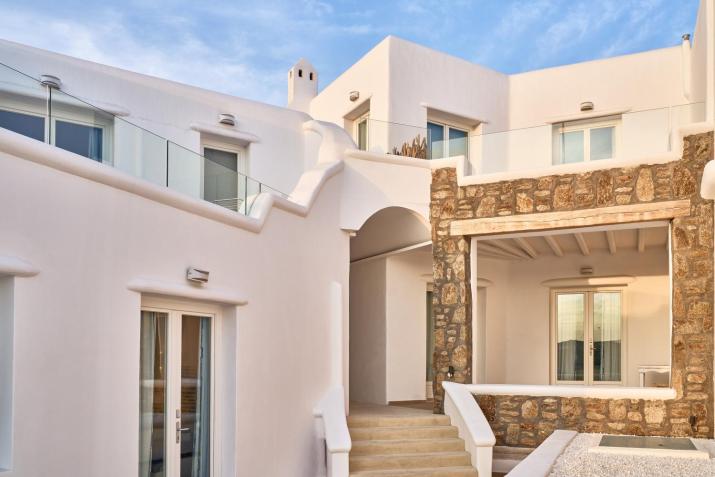 Arte & Mare Elia Luxury Suites and Villas