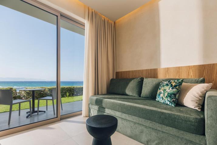 Alexandra Beach Resort & Spa