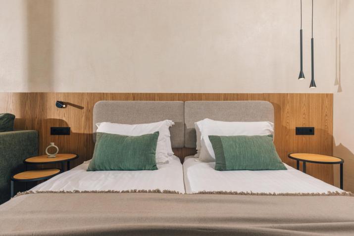 Alexandra Beach Resort & Spa