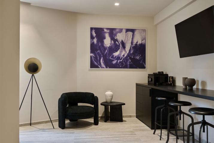 VISION Top Floor Apartments