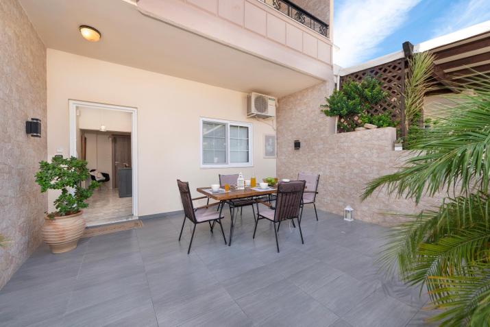 Christos House