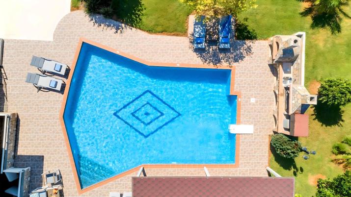 Mirsini Villa Private Pool & Jacuzzi