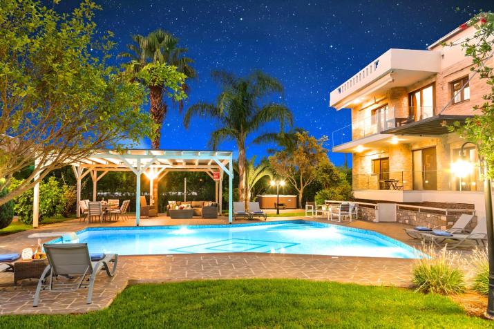 Mirsini Villa Private Pool & Jacuzzi