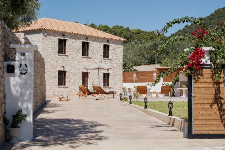 Villa Petalo