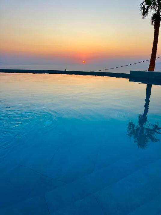 Leon Luxury Suites