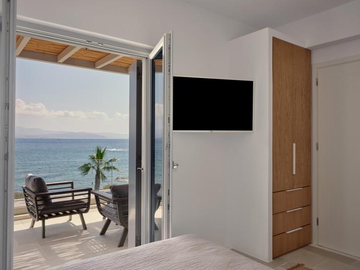 Mando Seaside Villa