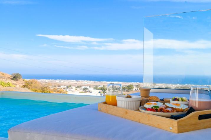 Maeva Suites Santorini