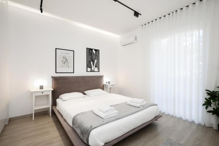 Glyfada Golden Residence - 3 bedroom - Greecing