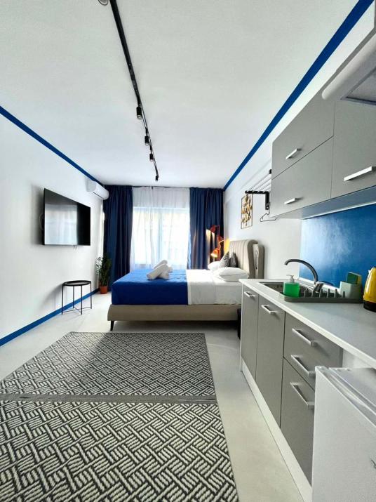 Voulis 45 Plaka Suite by Zeus suites