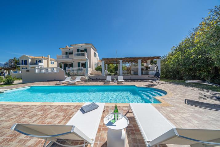 Eglina Mare Villa