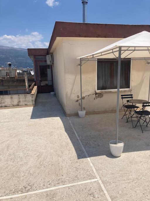 Inovis Apartment