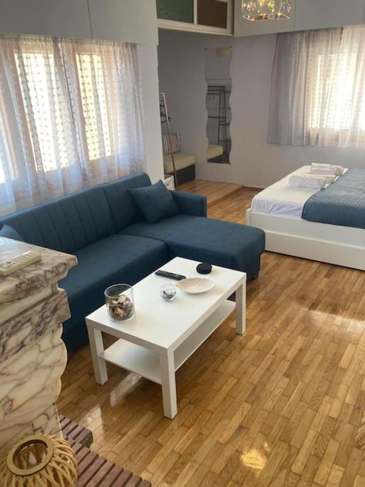 Inovis Apartment