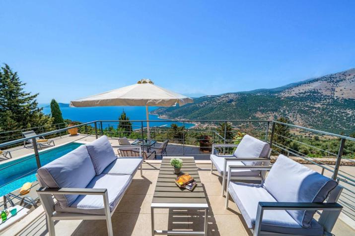 Villa Amore Sunrise by Villa Plus