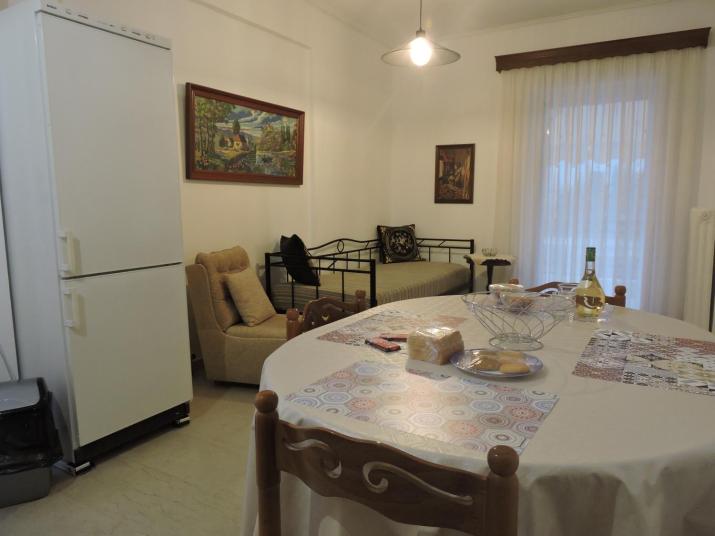 Spiri's House-Deluxe Apartment in Kalabaka-Meteora