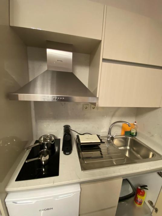 Andry's Living 2 by 8essentially