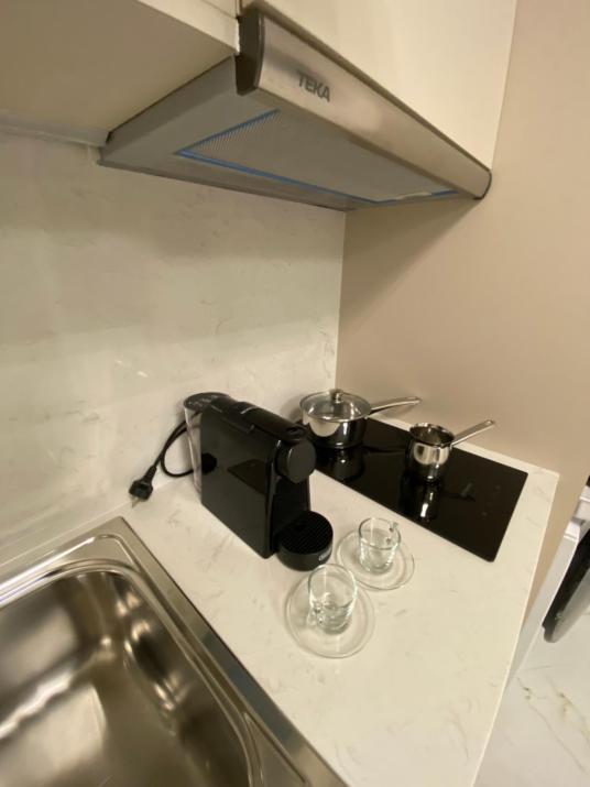 Andry's Living 6 by 8essentially