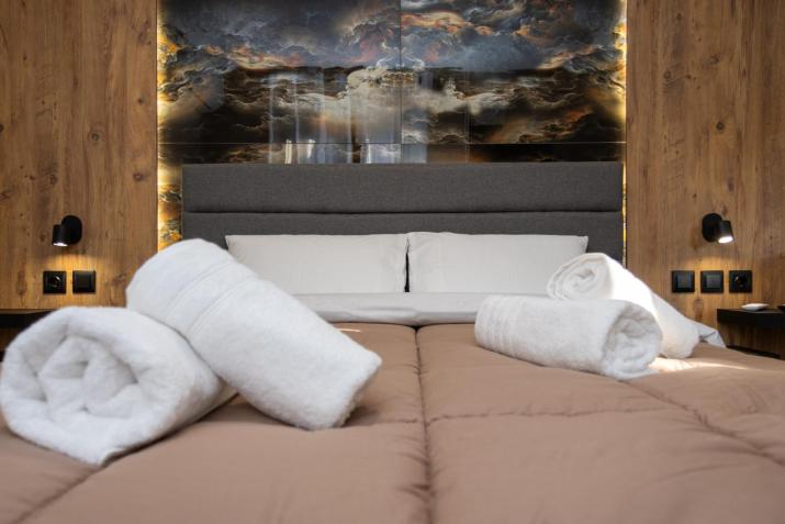 Astria Apartment 3