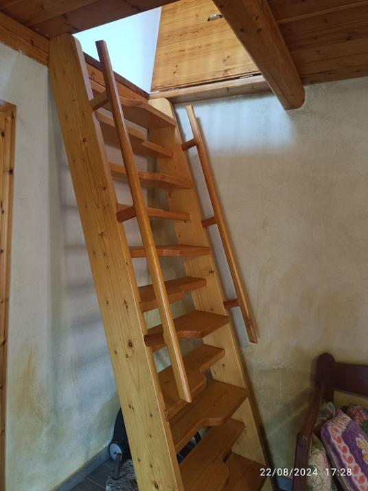 George Traditional Chalet