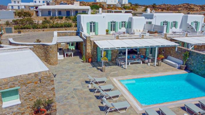 Mando Pool Villas w Sea Views - Five Bedrooms
