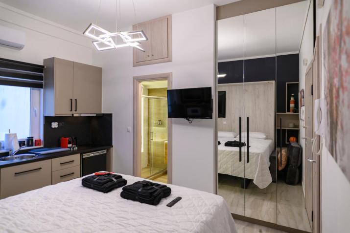 Aristotelous Deluxe Studio